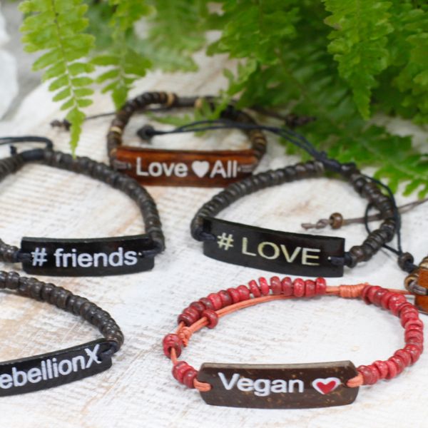 Kokosové Náramky so Sloganom - Vegan