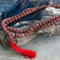 108 Rudraksha Mala - Hnedý