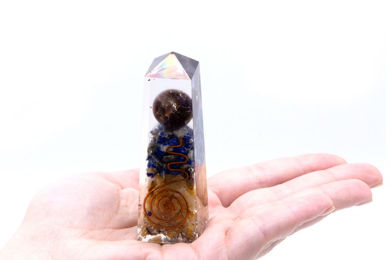 Orgonit Obelisk Power Point Meď, Lapis a Žltý Avanturín - 90x25 mm