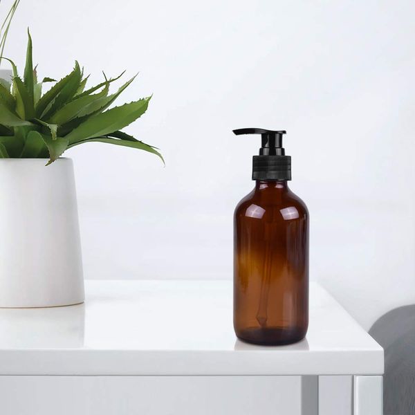 Čierna pumpa pre 250 ml sklenenú fľašu