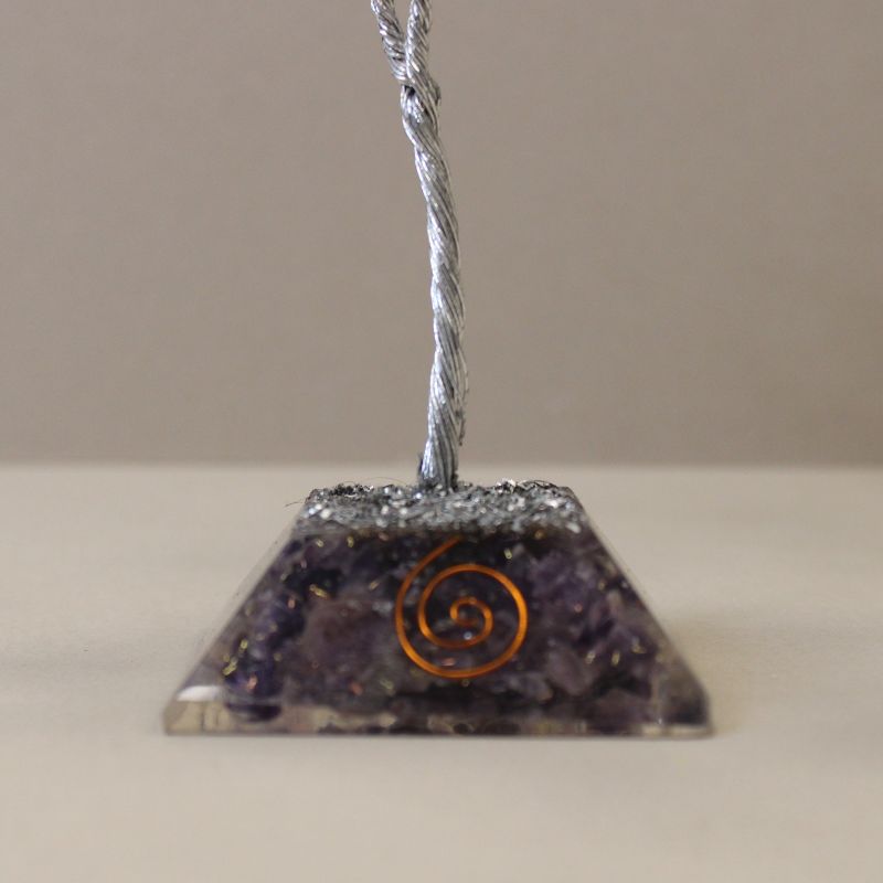 Stromček Šťastia s Orgonitovým Podstavcom - 80 Kamienkov - Amethyst