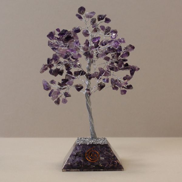 Stromček Šťastia s Orgonitovým Podstavcom - 160 Kamienkov - Amethyst