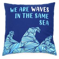 Bavlnená Obliečka na Vankúš s Potlačou - We are Waves - Sivá, Modrá a Prírodná