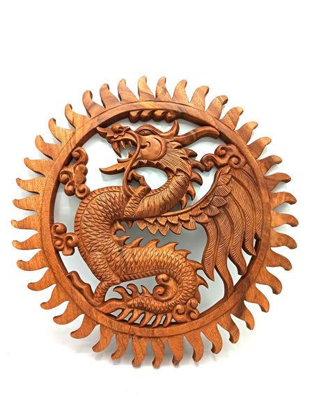 Vyrezávaný Drevený Obraz - Drak 40cm