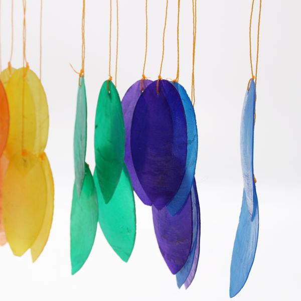 Veľká Dúhová Zvonkohra - Listy