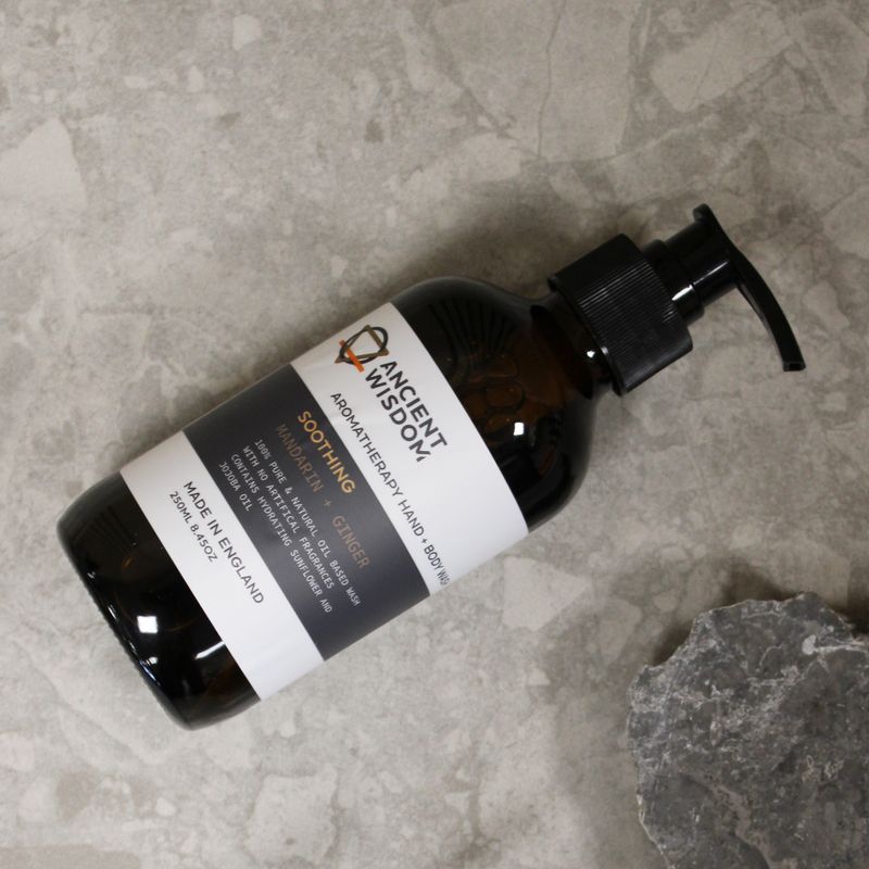 Aromaterapeutický Sprchový gél na Ruky a Telo - Mandarínka a Zázvor 250ml