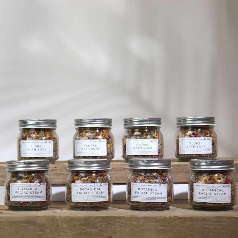 Botanická Zmes na Naparovanie Tváre - Prírodná 25 g