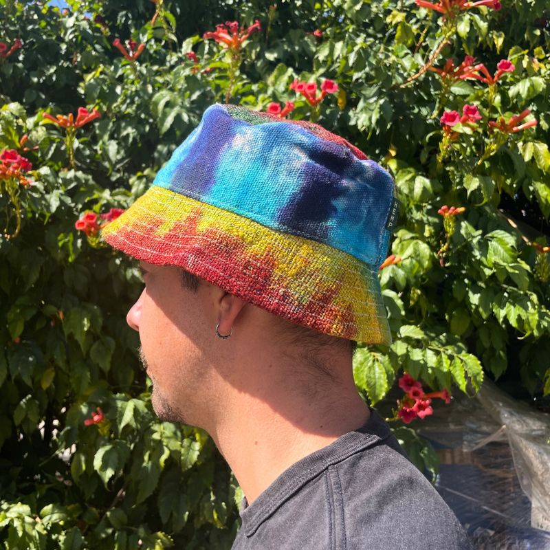 Záplatovaný Klobúk Boho Festival z Konope a Bavlny - Tie Dye