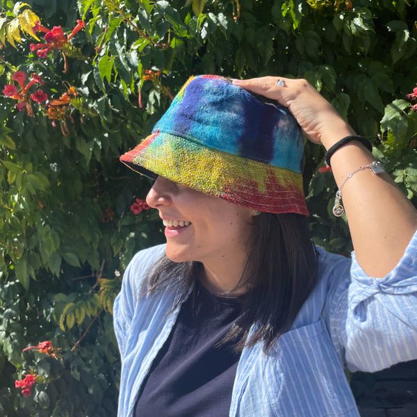 Záplatovaný Klobúk Boho Festival z Konope a Bavlny - Tie Dye