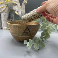 Drevená Rituálna Miska na Vykurovacie Zväzky – Štyri Elementy – 12x7 cm