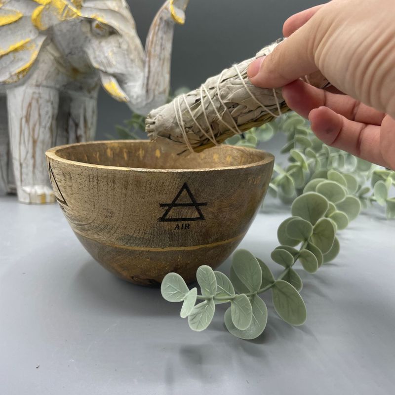 Drevená Rituálna Miska na Vykurovacie Zväzky – Štyri Elementy – 12x7 cm