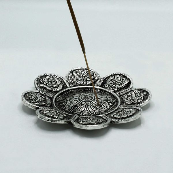 Stojan na Vonné Tyčinky z Lešteného Hliníka s Tibetskými Symbolmi, 12 cm