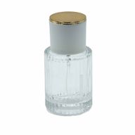 Okrúhla Rebrovaná Sprejová Fľaša s Uzáverom 30ml - Biela