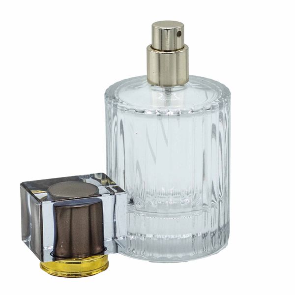 Okrúhla Rebrovaná Sprejová Fľaša s Uzáverom 50ml - Hnedá