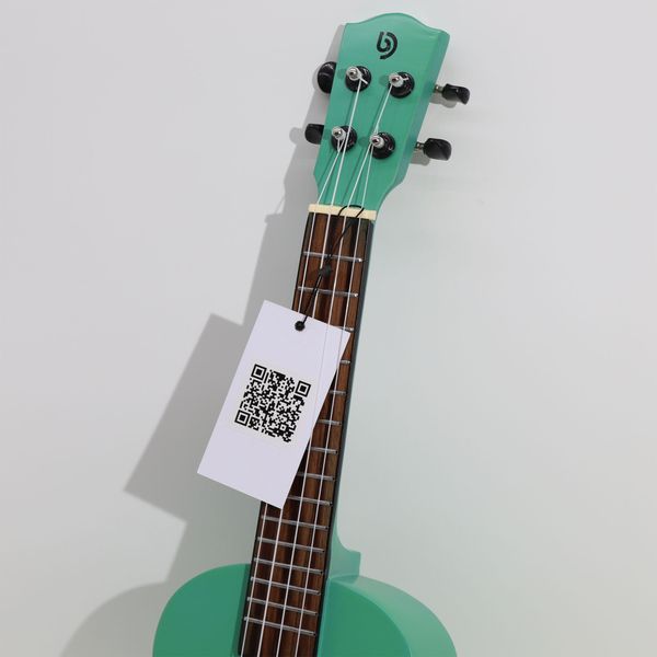 Ručne Vyrábané Ukulele - Svetlá Ružová Povrchová Úprava (4 struny)