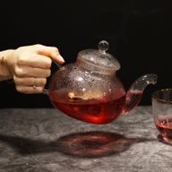 Sklenený Čajník so Sitkom - Guľatá perla - 800ml