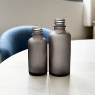 100ml Fľaška z Matného Šedého Skla - Bez Uzáveru