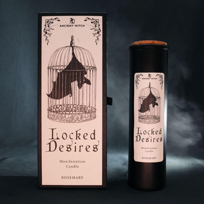 Rituálna sviečka Locked Desires zobrazená so svojím ilustrovaným obalom