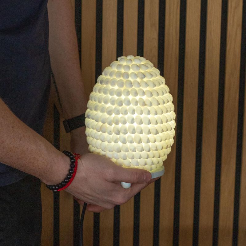 Boho Morské Mušľové Tienidlo - Biele Oválne - 15 cm