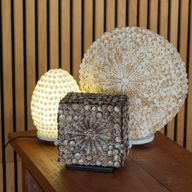 Boho Morské Mušľové Tienidlo - Vzorované Oválne - 15cm