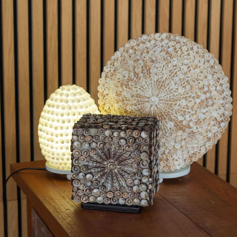 Boho Morské Mušľové Tienidlo - Vzorované Oválne - 15cm