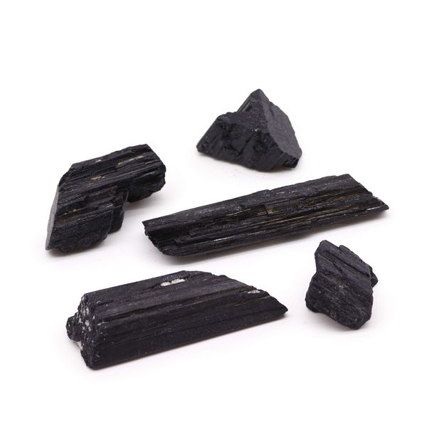 Vzorky Minerálov - Indický Turmalín 1 kg (približne 20-30 Kusov - 5-10 cm)