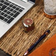 Feng Shui Šťastie - Červená a Mosadzná Kocka Prosperity - Plochá