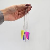 Šesťhranné Kyvadlo – Aurora Kryštál Broskyňový – 4 cm
