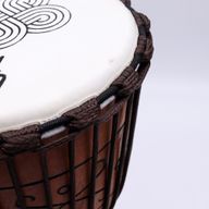 Veľký Profesionálny Djembe Bubon – Nízky Tón – 50 cm (22 cm priemer)