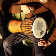 Veľký Profesionálny Djembe Bubon – Nízky Tón – 50 cm (22 cm priemer)