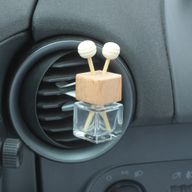 Priehľadné – Fľaštičky s Difuzérom do Auta na Mriežku Ventilácie – 8 ml – (3 rôzne vzory × 4)