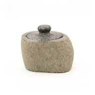 Prírodná Uzemňovacie Nádoba z Riečneho Kameňa – Malá (cca 9×7cm)