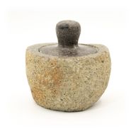 Prírodná Uzemňovacie Nádoba z Riečneho Kameňa - Stredná (cca 12x8cm)