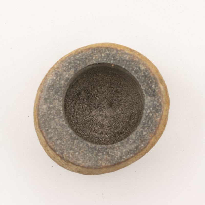 Dekoratívny Mažiar a Palička z Prírodného Riečneho Kameňa – Malý (cca 9 × 7 cm)