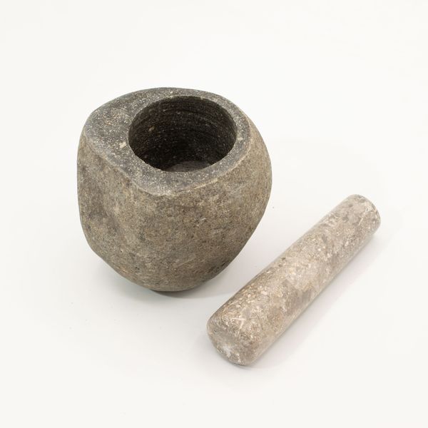 Dekoratívny Mažiar a Palička z Prírodného Riečneho Kameňa - Stredný (cca 12x8cm)