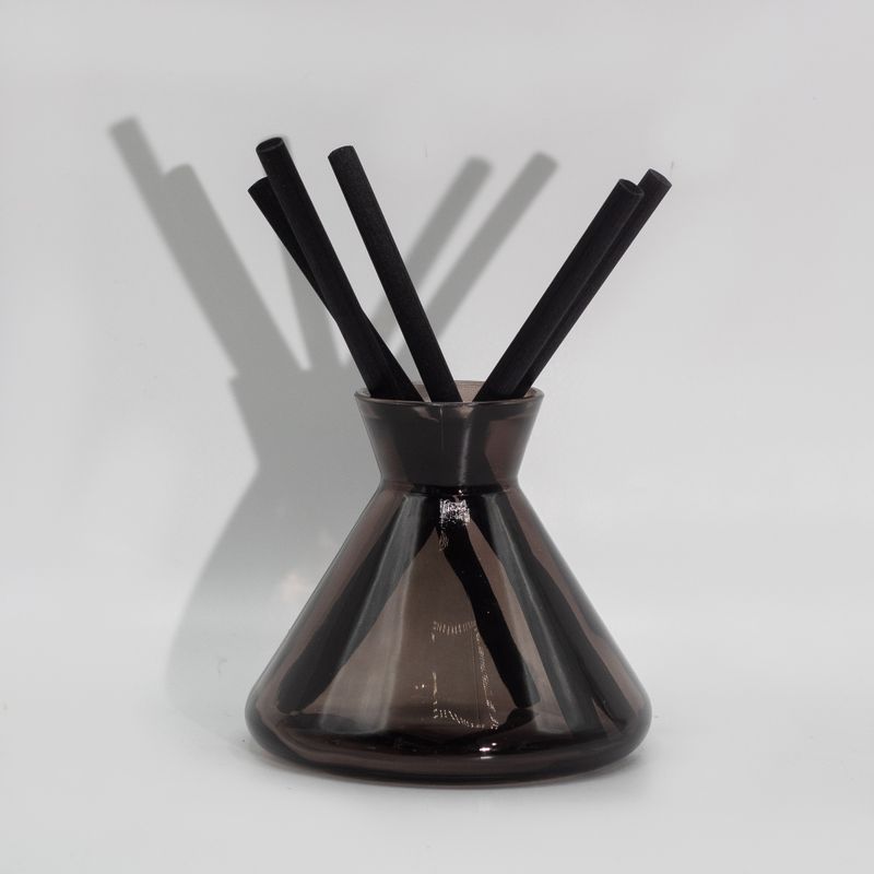 Zväzok 8 mm x 18 cm – (približne 20) – Čierne Hrubé Vláknové Tyčinky