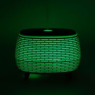 Futuristický Rebrovaný Aromaterapeutický Difuzér - USB - Zmena Farby - Diaľkový Ovládač