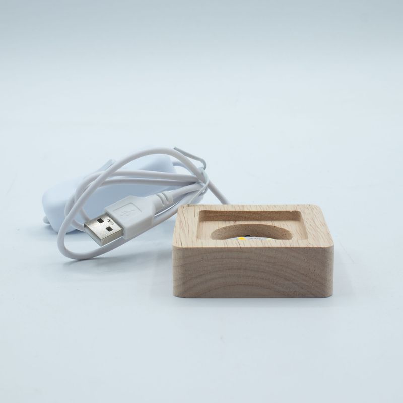 6cm Štvorcový Drevený USB LED Stojan - Studené/Teplé/Denné Svetlo