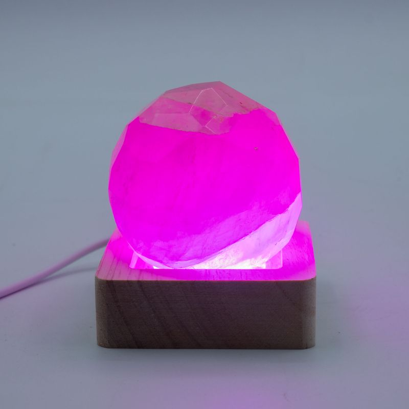6 cm Štvorcový Drevený USB LED Stojan - Viacfarebný