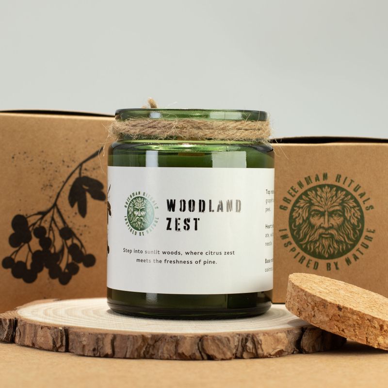 Woodwick sojová sviečka - Lesná Sviežosť