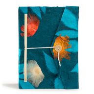Veľký Loktový Zápisník s Výrazným Kvetinovým Motívom (21 × 15 cm), 45 Listov, so Záložkou – Polnočná Modrá