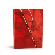 Stredný Loktový Zápisník s Výrazným Kvetinovým Motívom a Bambusovým Zapínaním (15 × 12 cm), 45 Listov – Rubínová