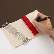 Stredný Loktový Zápisník s Motívom Mini Dlaždíc (15 × 12 cm), 45 Listov – Prírodný