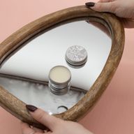 Prírodný Balzam na Pery - Med Manuka