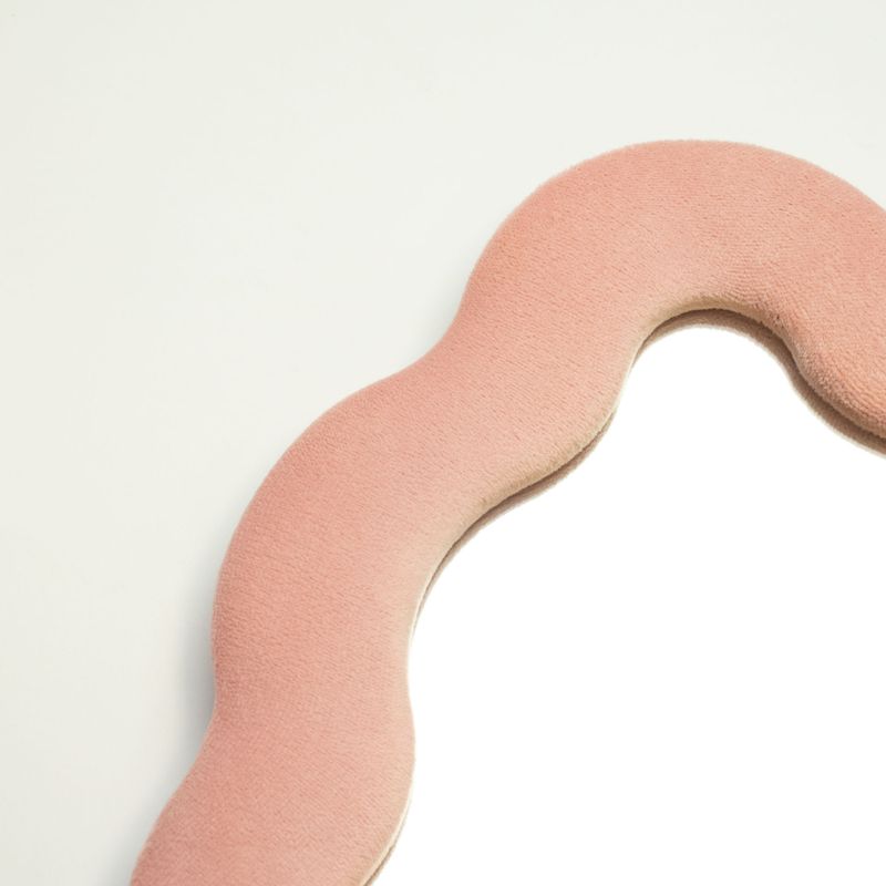 Mäkké Vlnité Zrkadlá – Štvorcový Kamienok – Jemná Rružová – 22,5 × 27 × 2,3 cm