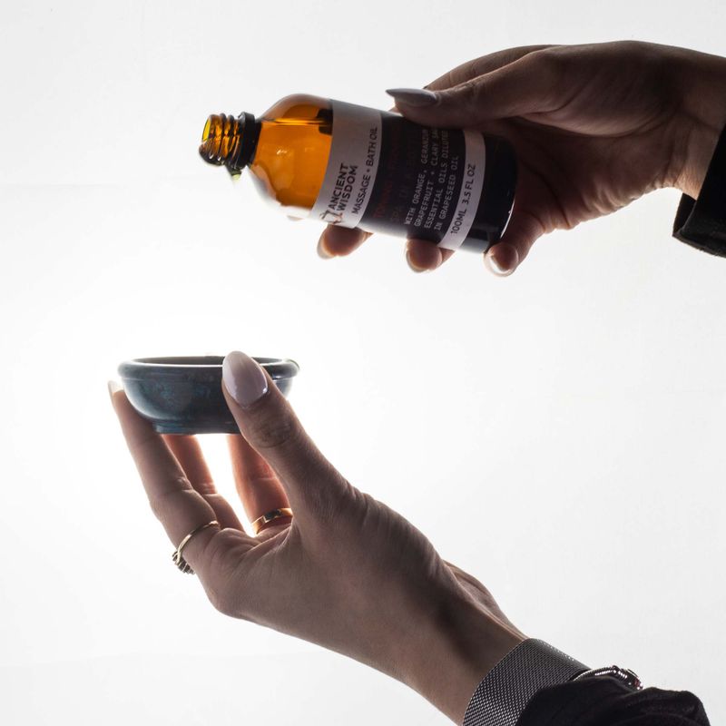 Kúpeľový a Masážny Olej - Santalové Drevo - 100ml