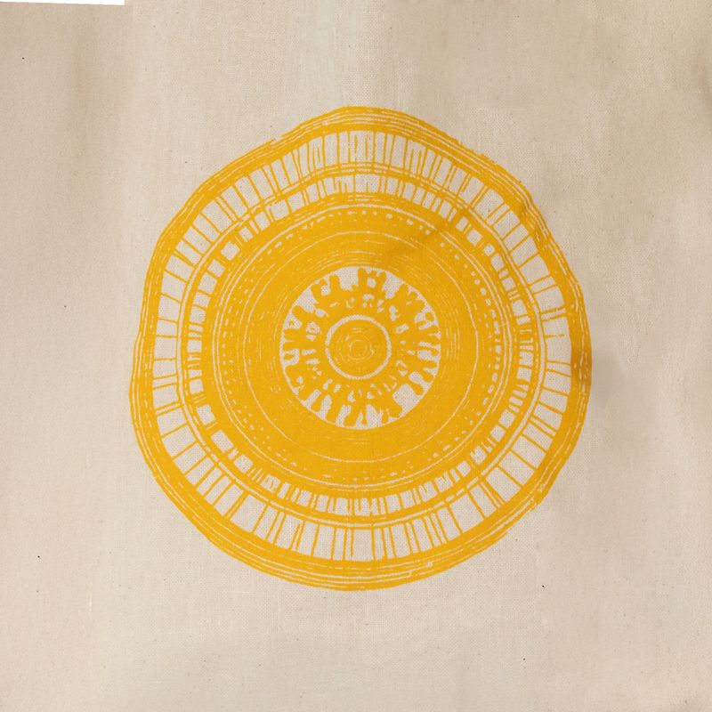 Ikonická Mini Základná Taška - Urban Mandala (4 rôzne farby) - (25x18 cm) - prírodná 4oz