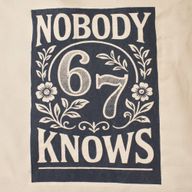 Ikonická Základná Taška - Nobody Knows 67 (42x30 cm) - prírodná 10oz