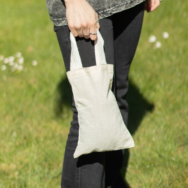 Ikonická Mini Základná Taška- Bez Potlače - (25x20cm) - Prírodná 4oz