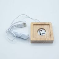 8 cm Štvorcový Drevený USB LED Stojan - Viacfarebný